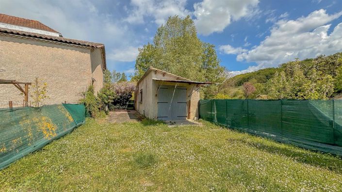 Image No.12-2 Bed House for sale