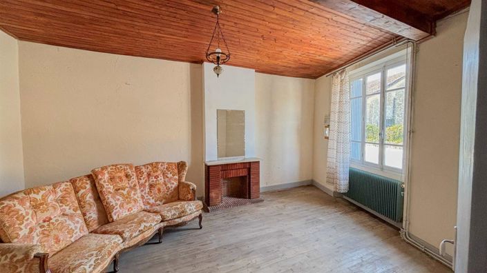 Image No.4-2 Bed House for sale