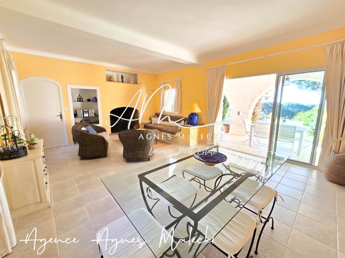 Image No.11-4 Bed House for sale