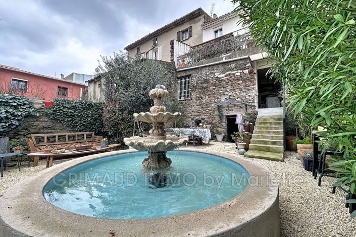 Image No.10-6 Bed House for sale