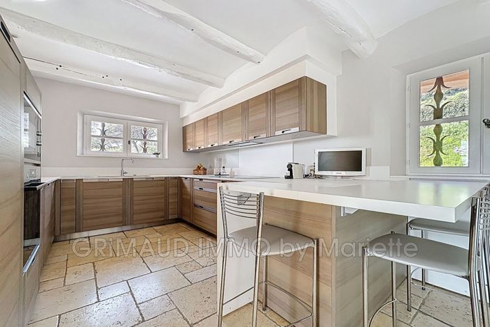 Image No.11-4 Bed House for sale