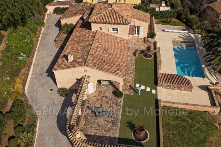 Image No.18-4 Bed House for sale