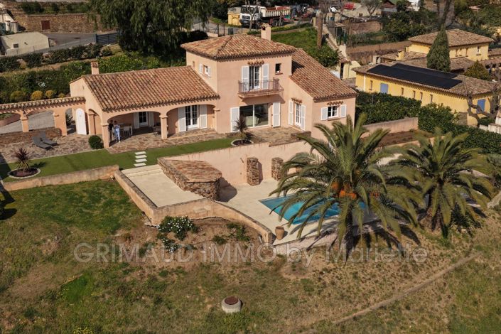 Image No.2-4 Bed House for sale