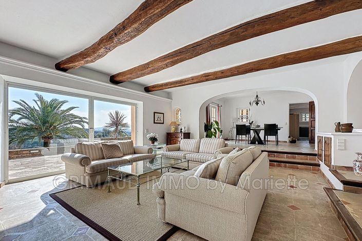 Image No.9-4 Bed House for sale