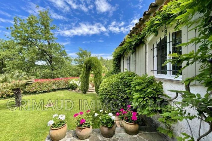 Image No.2-5 Bed House for sale