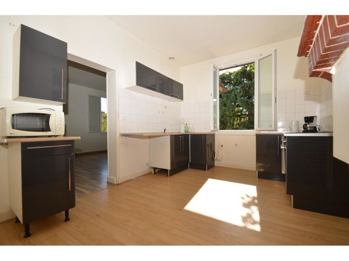 Image No.8-Maison de 2 chambres à vendre à Montpon-Menesterol