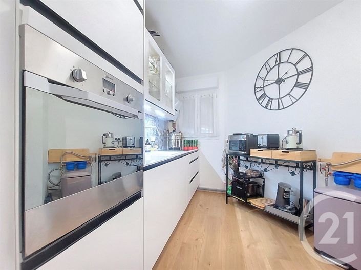 Image No.4-3 Bed Apartment for sale