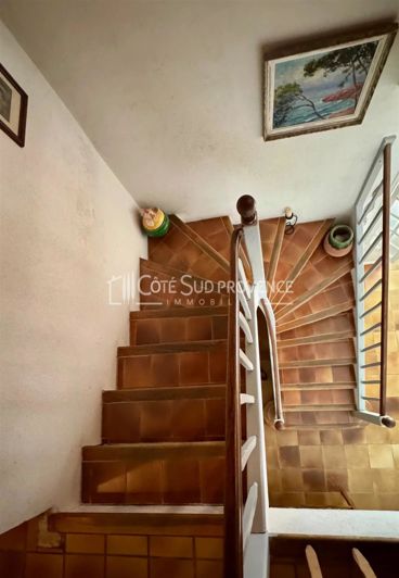 Image No.40-House for sale