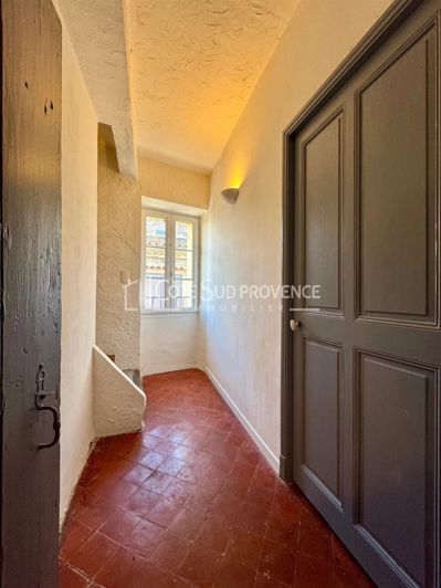 Image No.11-3 Bed House for sale