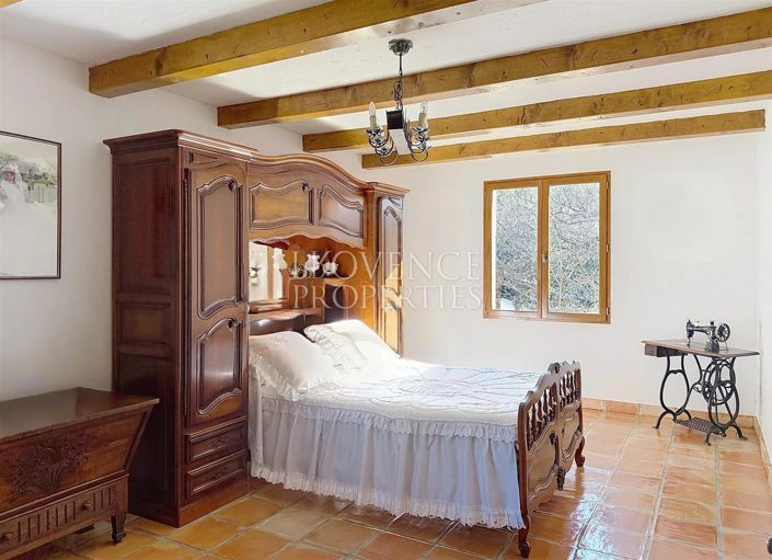 Image No.12-3 Bed House for sale