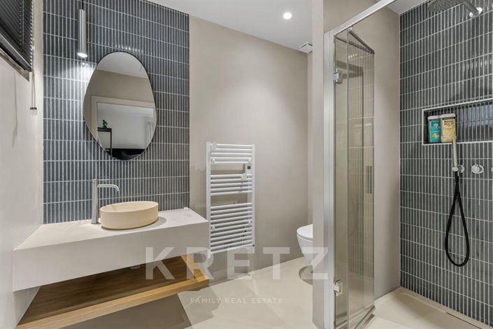 Image No.18-4 Bed House for sale