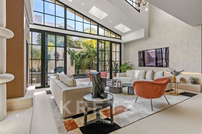 Image No.7-4 Bed House for sale