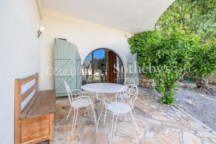 Image No.17-3 Bed House for sale