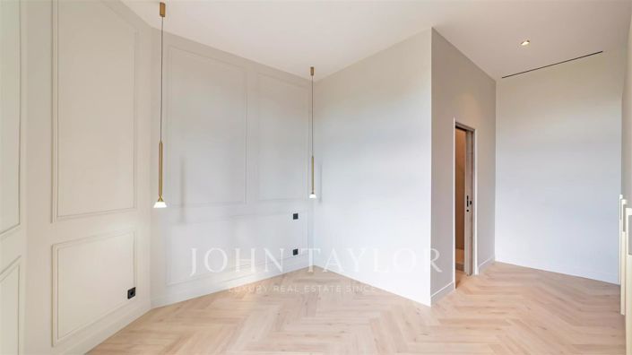 Image No.8-3 Bed Apartment for sale