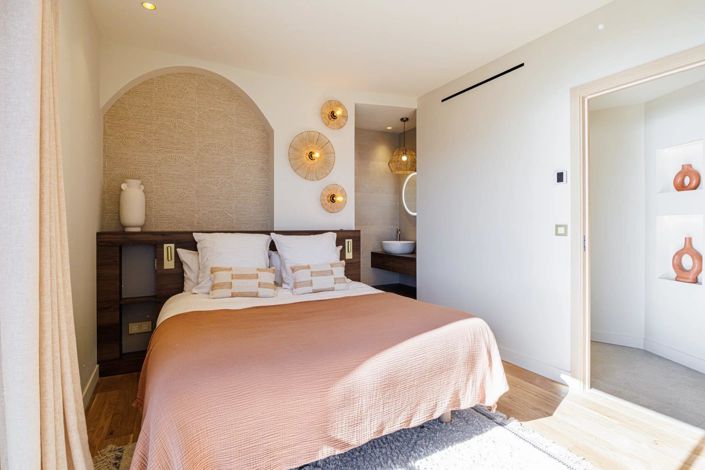 Image No.17-3 Bed Apartment for sale