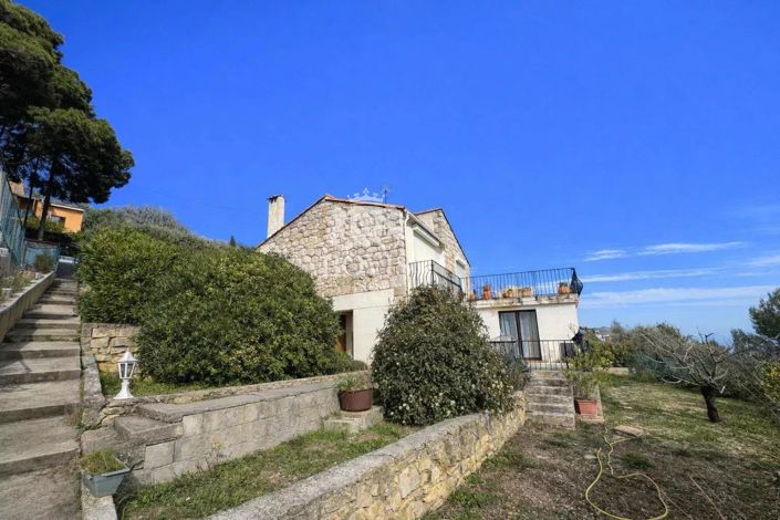 Image No.2-Appartement de 4 chambres à vendre à Èze