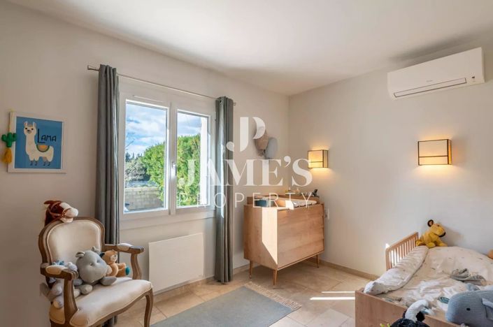 Image No.14-4 Bed House for sale