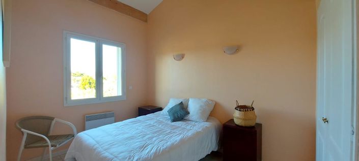 Image No.19-4 Bed House for sale