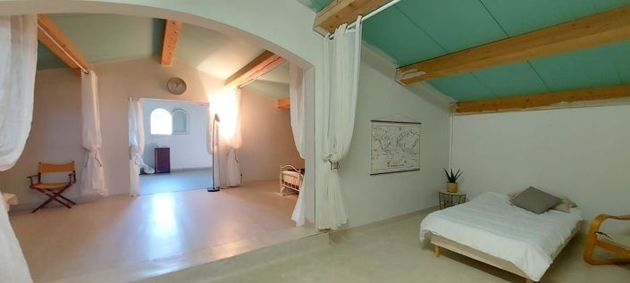 Image No.24-4 Bed House for sale