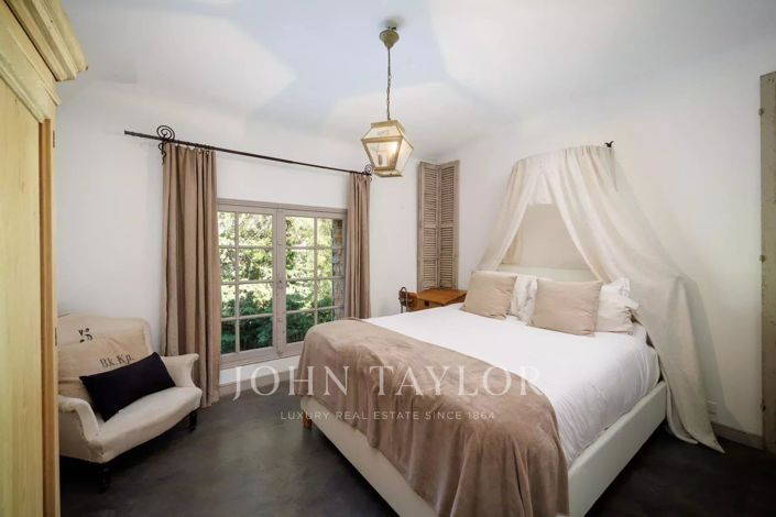 Image No.15-7 Bed House for sale