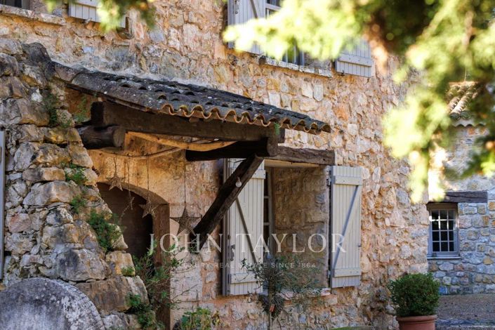 Image No.38-7 Bed House for sale