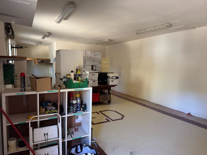 Image No.13-3 Bed House for sale