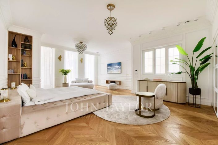 Image No.10-10 Bed House for sale