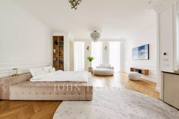 Image No.14-10 Bed House for sale