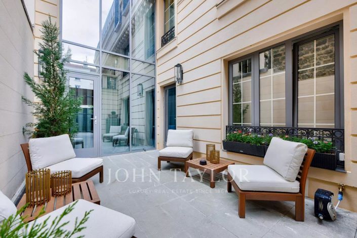 Image No.9-10 Bed House for sale