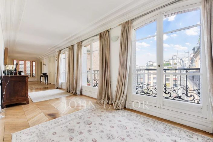 Image No.13-5 Bed Apartment for sale