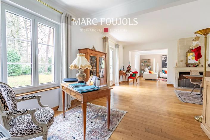 Image No.10-4 Bed House for sale