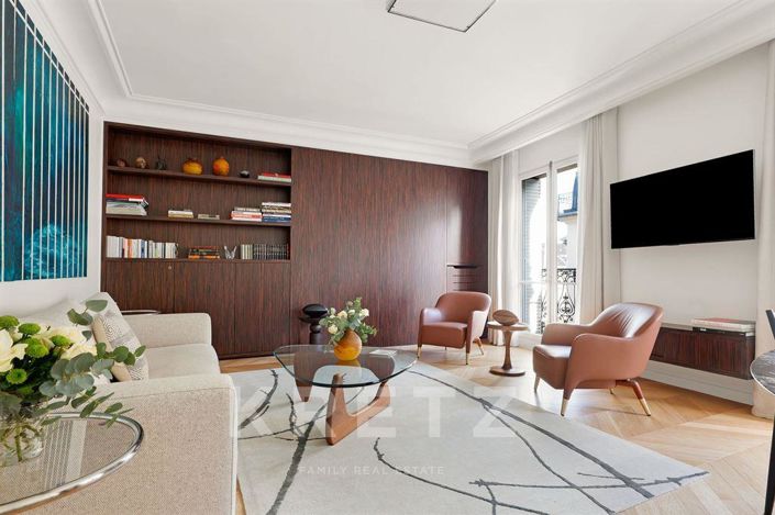 Image No.10-3 Bed Apartment for sale