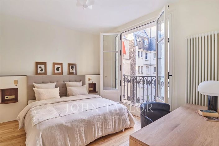 Image No.12-3 Bed Apartment for sale