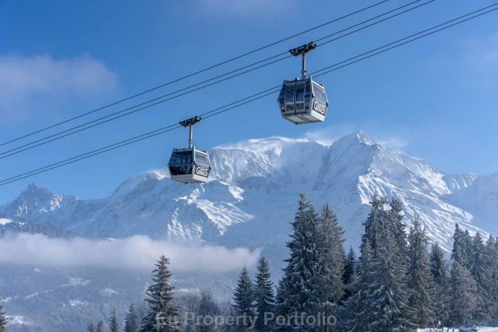 Image No.10-5 Bed Apartment for sale