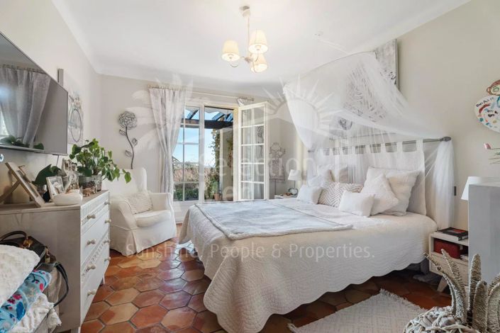 Image No.7-Maison de 3 chambres à vendre à Grasse