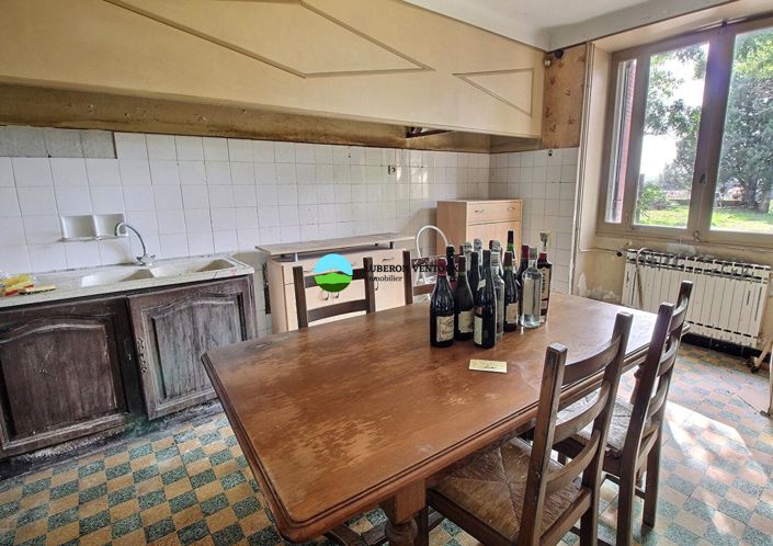 Image No.5-5 Bed House for sale