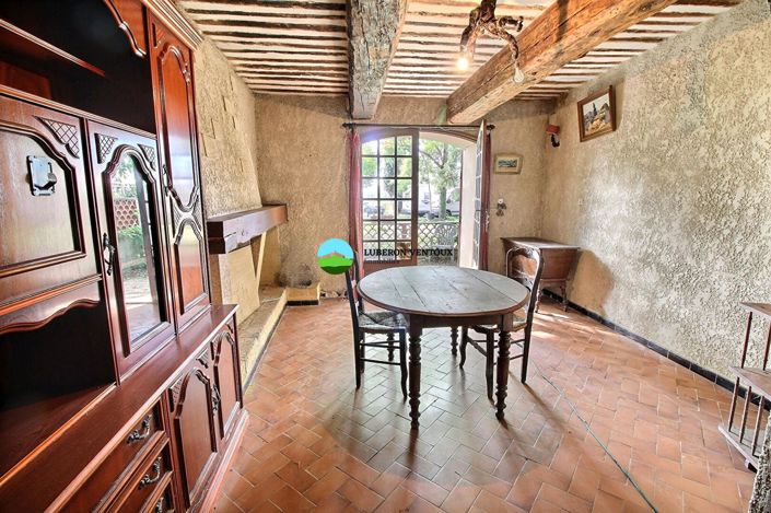 Image No.6-5 Bed House for sale