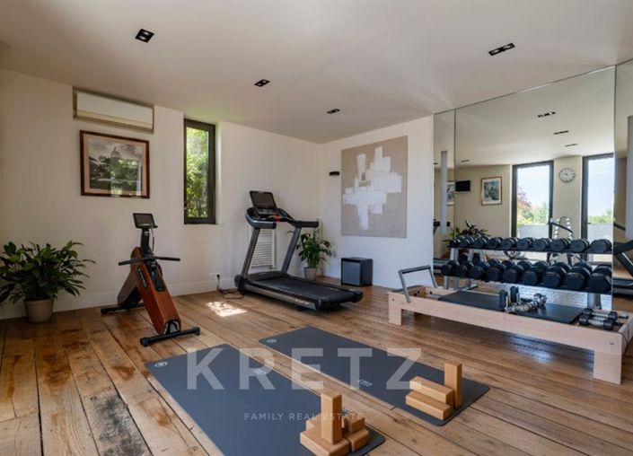 Image No.17-7 Bed House for sale