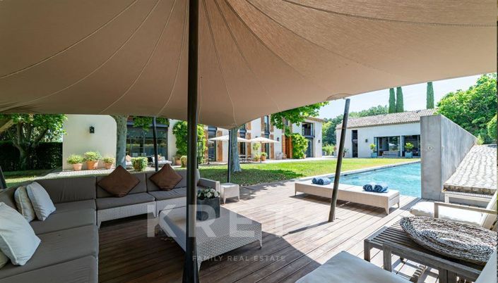 Image No.6-7 Bed House for sale