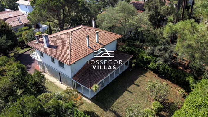 Image No.2-4 Bed House for sale