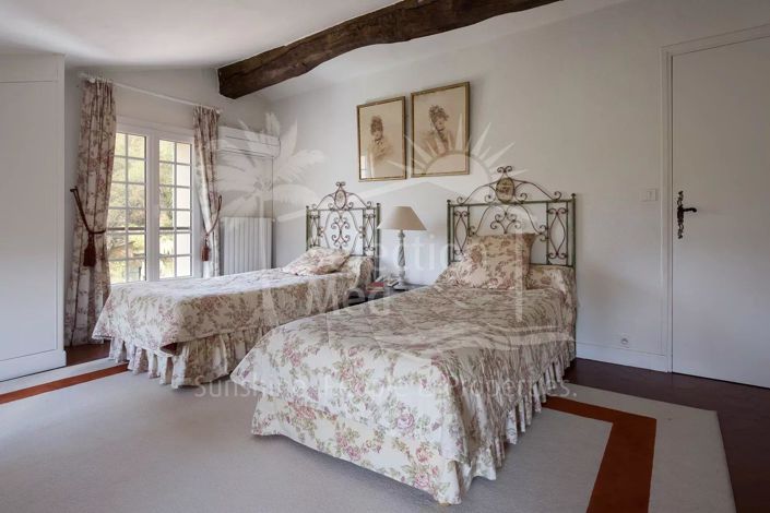 Image No.10-House for sale