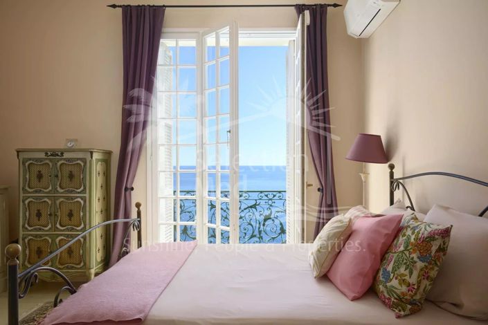 Image No.31-5 Bed House for sale