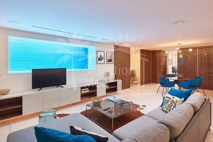 Image No.21-5 Bed House for sale