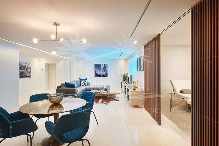 Image No.22-5 Bed House for sale