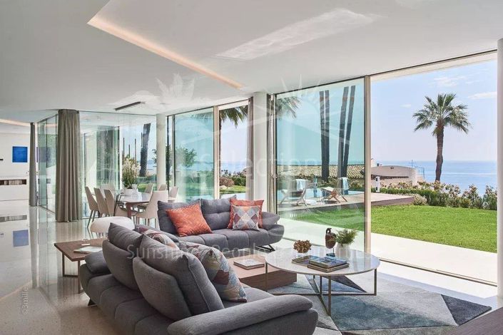 Image No.6-5 Bed House for sale