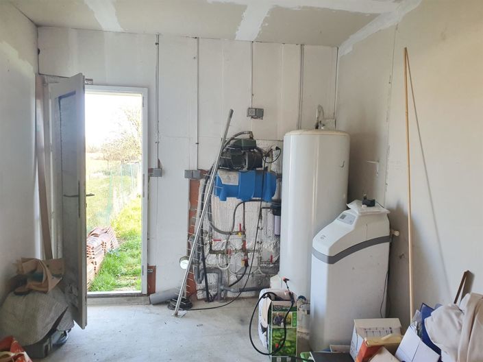 Image No.17-4 Bed House for sale