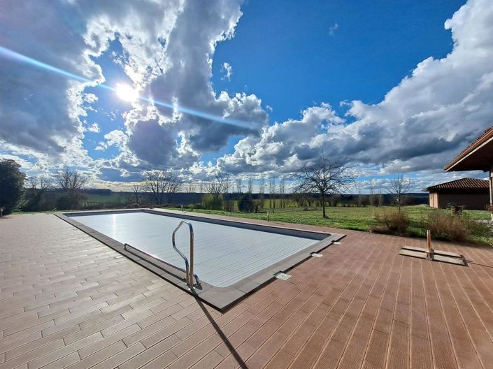 Image No.5-4 Bed House for sale