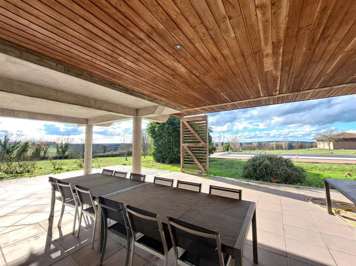 Image No.7-4 Bed House for sale