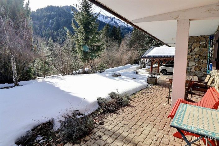 Image No.11-7 Bed House for sale