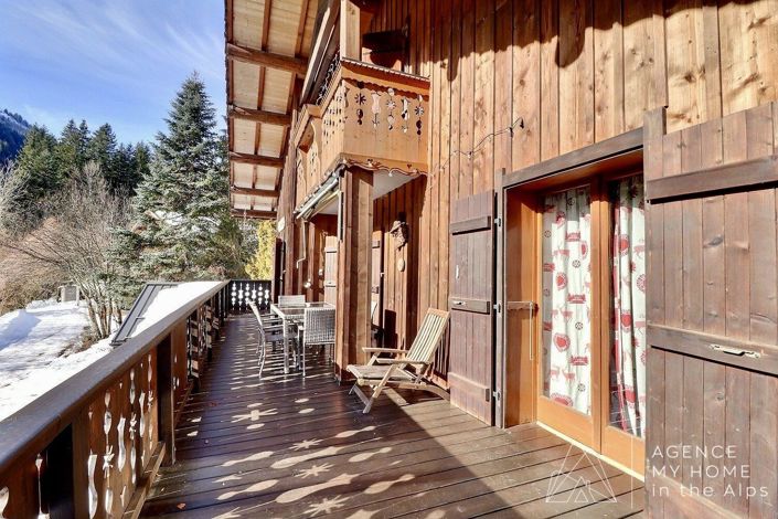 Image No.25-7 Bed House for sale